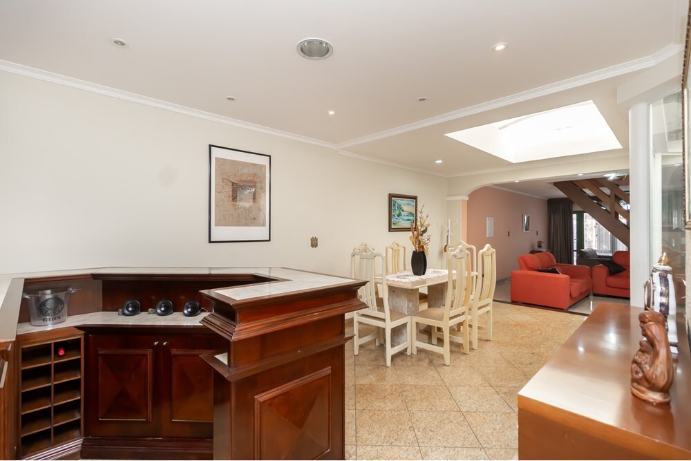 CMP 638 Casa 601811010-25 - REMAX HomeVision Exclusividades