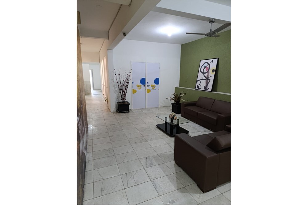 SCT 580 Prédio 601081064-21 - REMAX Lepex Exclusividades