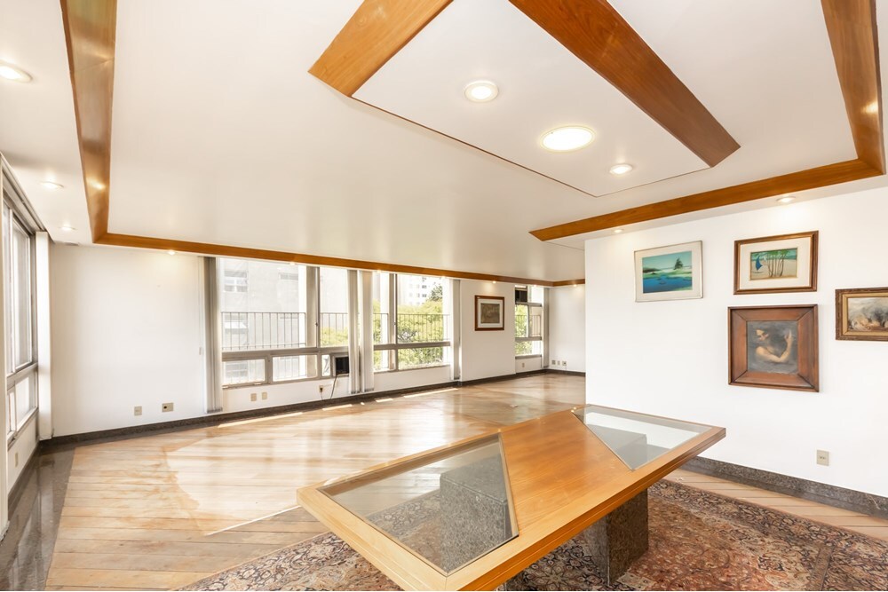 JEAMV 725 Apto 601081065-20 - REMAX Lepex Exclusividades