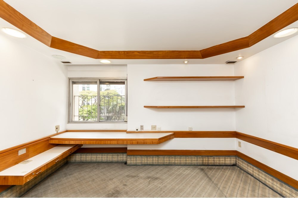 JEAMV 725 Apto 601081065-20 - REMAX Lepex Exclusividades