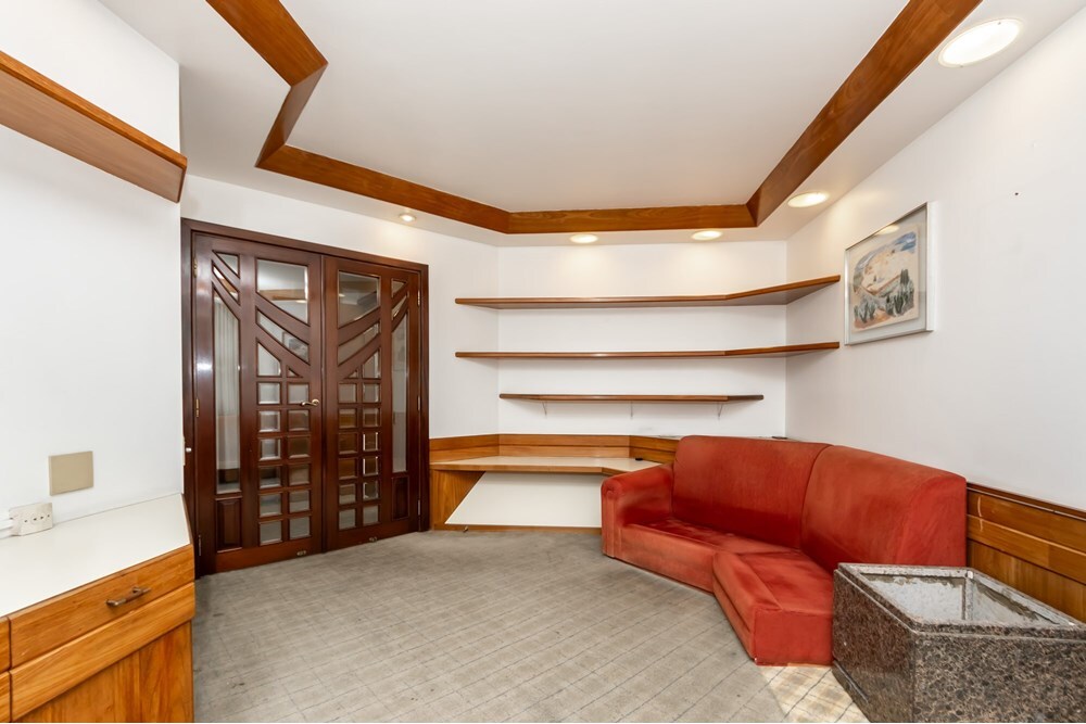 JEAMV 725 Apto 601081065-20 - REMAX Lepex Exclusividades