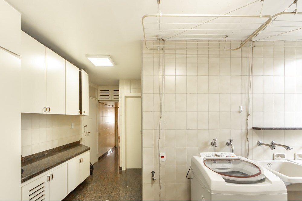 JEAMV 725 Apto 601081065-20 - REMAX Lepex Exclusividades