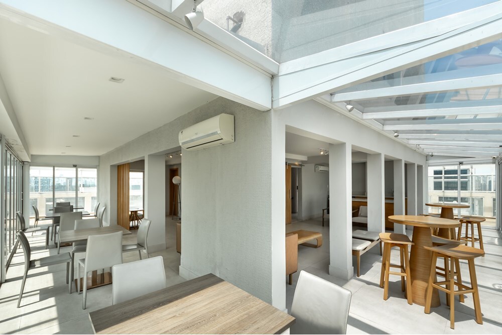 JEAMV 725 Apto 601081065-20 - REMAX Lepex Exclusividades