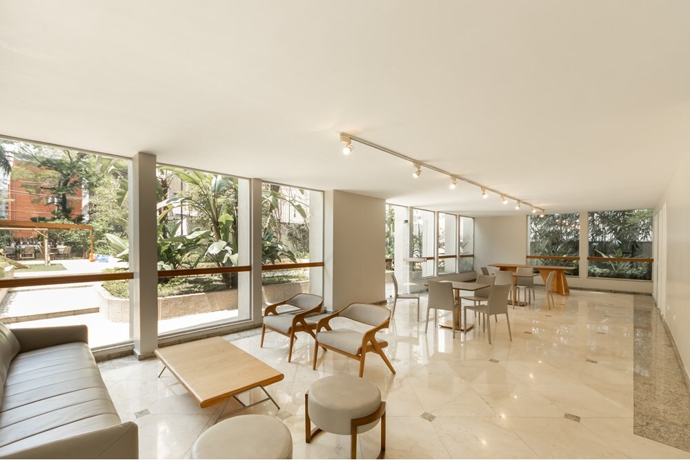 JEAMV 725 Apto 601081065-20 - REMAX Lepex Exclusividades