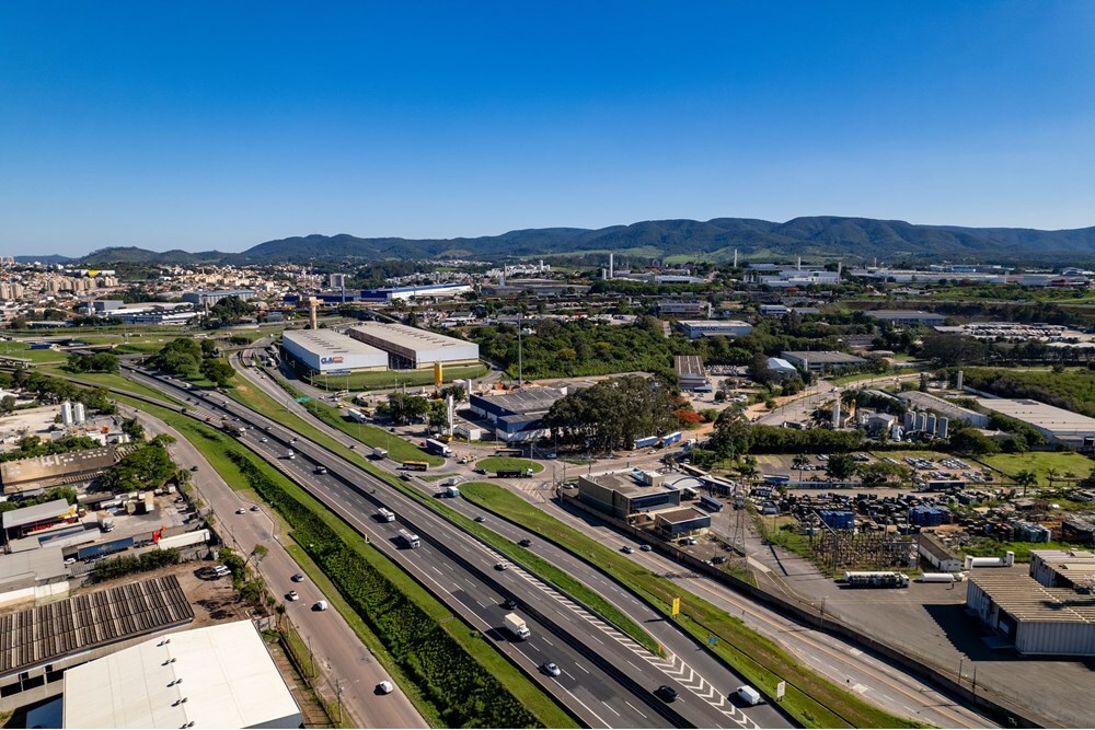 EAG 430 Pavilhão 690591010-36 - REMAX Máxima Exclusividades EAG 430 Pavilhão 690591010-36 - REMAX Máxima Exclusividades