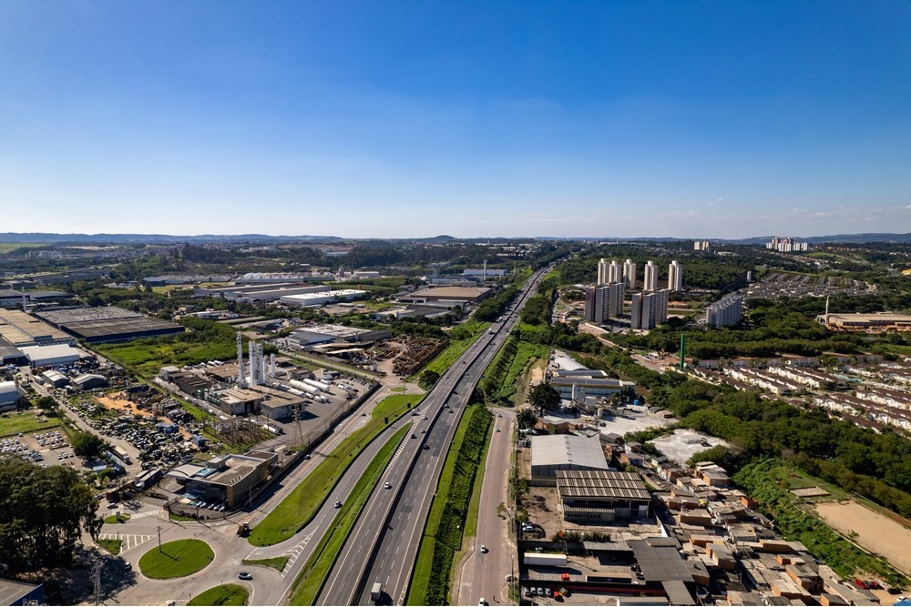 EAG 430 Pavilhão 690591010-36 - REMAX Máxima Exclusividades EAG 430 Pavilhão 690591010-36 - REMAX Máxima Exclusividades