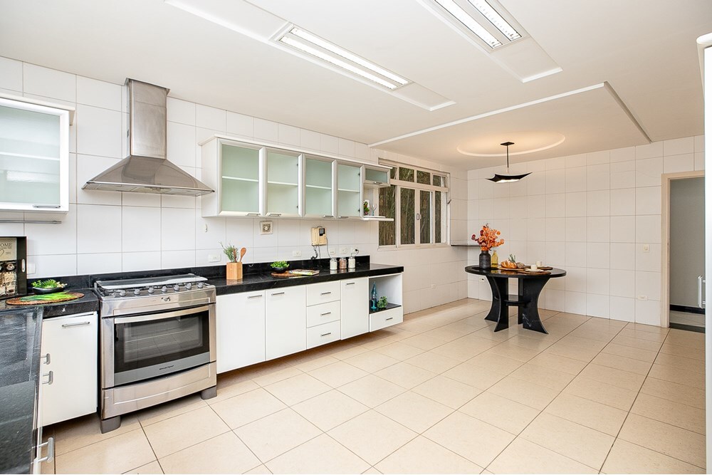 Residencial Multifamiliar de 5 quartos, 454m² no bairro Jardim dos Estados, em São Paulo | Eu Corretor