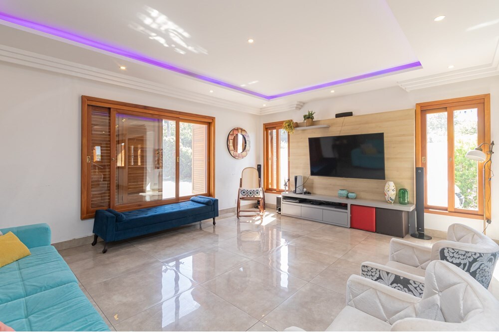 Residencial Multifamiliar de 3 quartos, 261m² no bairro Passo das Pedras, em Porto Alegre | Eu Corretor