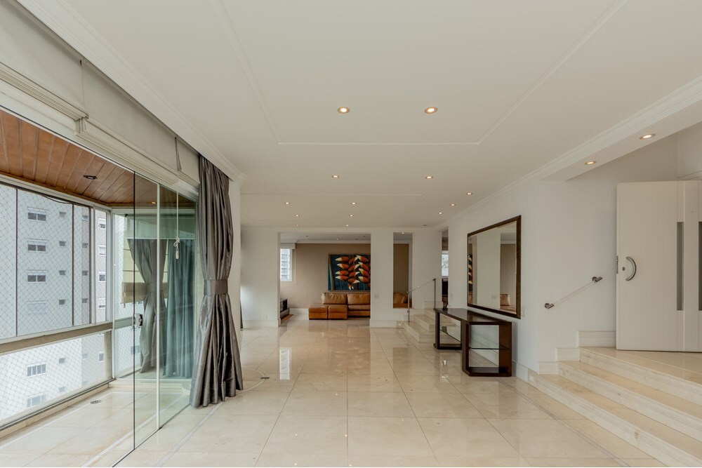 Residencial Multifamiliar de 4 quartos, 273m² no bairro Vila Andrade, em São Paulo | Eu Corretor
