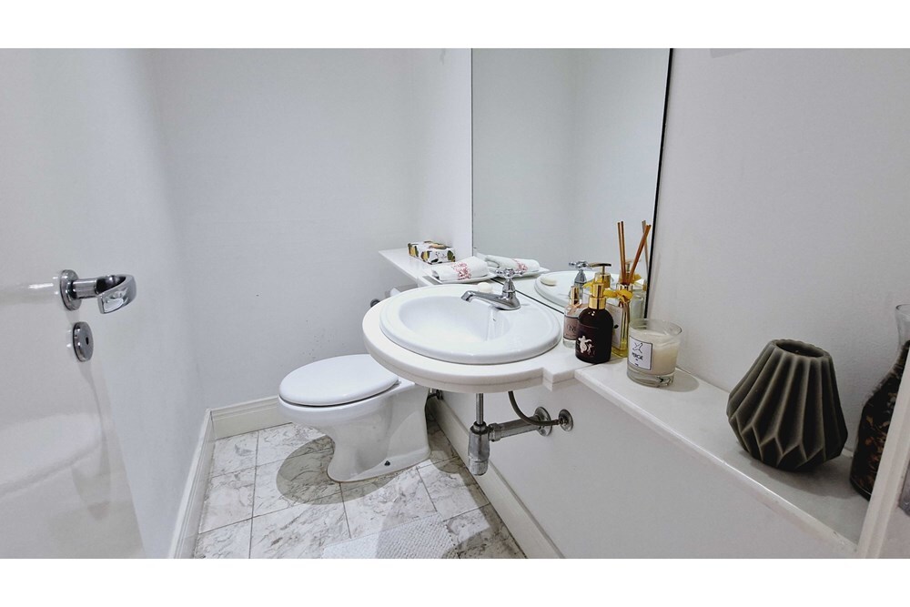 VACSC 321 Apto 601361044-31 - REMAX Trio Exclusividades