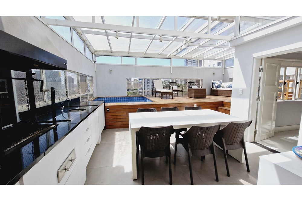 VACSC 321 Apto 601361044-31 - REMAX Trio Exclusividades