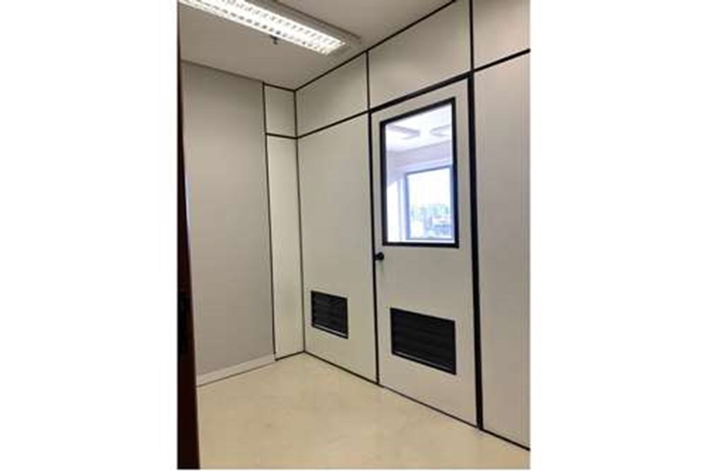 Comercial de 25m² no bairro Menino Deus, em Porto Alegre | Eu Corretor