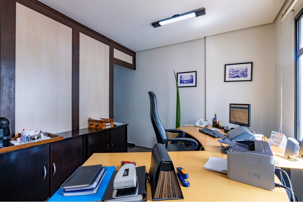 BFPP 145 Sala 601241003-139 - REMAX Ville Exclusividades