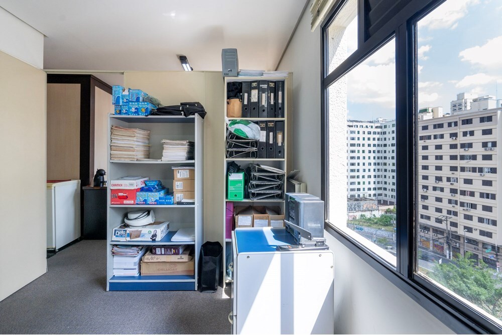 BFPP 145 Sala 601241003-139 - REMAX Ville Exclusividades