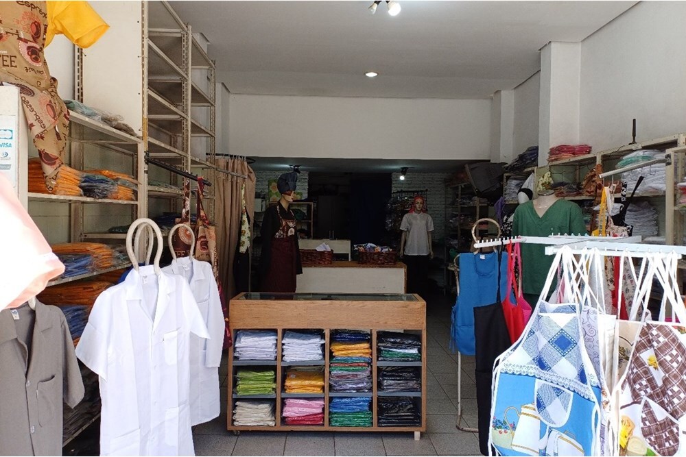 SAJD 277 Loja 601401041-7 - REMAX Paradisus Exclusividades SAJD 277 Loja 601401041-7 - REMAX Paradisus Exclusividades