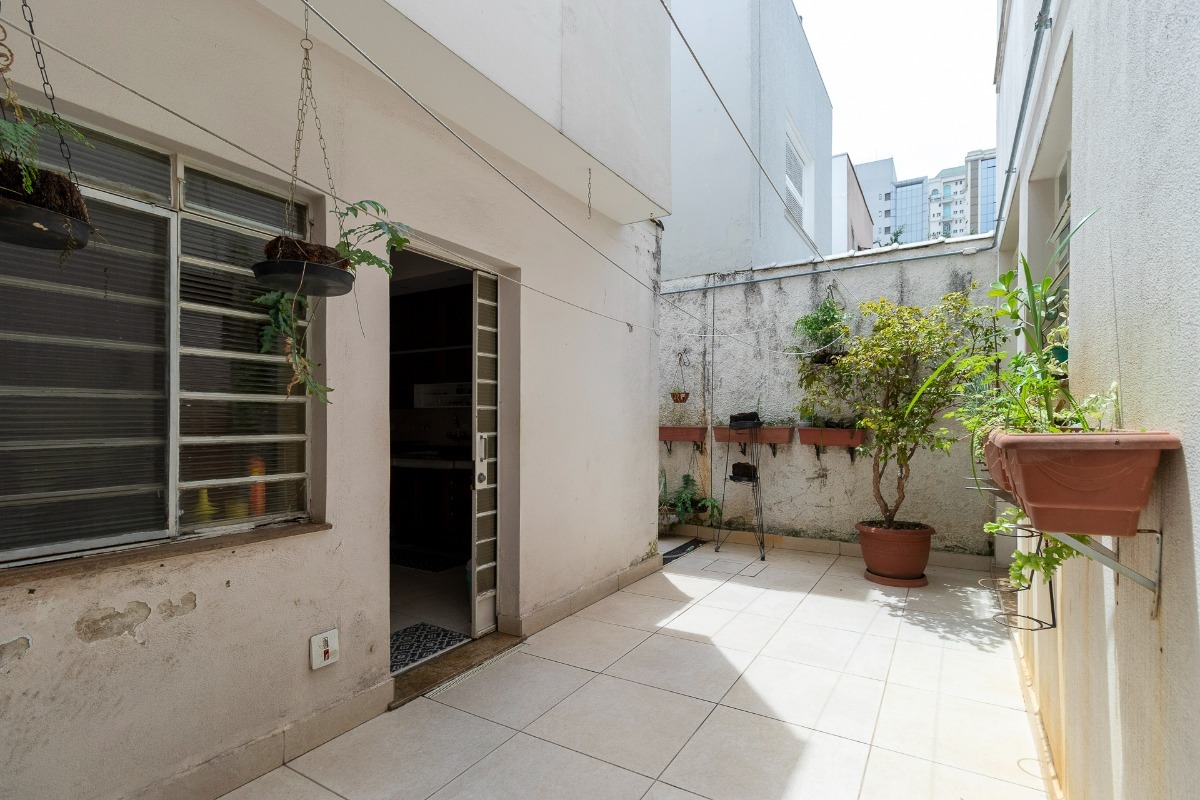 Residencial Multifamiliar de 4 quartos, 200m² no bairro Campo Belo, em São Paulo | Eu Corretor