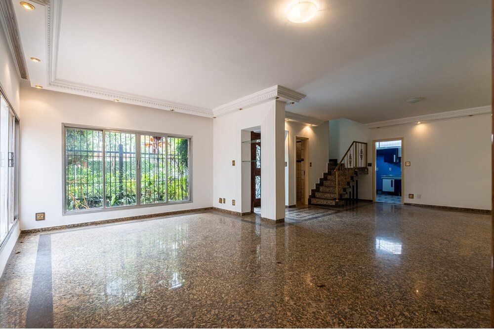 MI 313 Casa 601971014-175 - REMAX Empire Exclusividades MI 313 Casa 601971014-175 - REMAX Empire Exclusividades