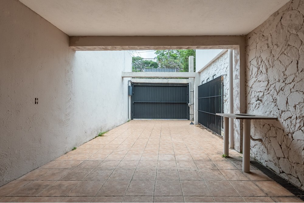 MI 313 Casa 601971014-175 - REMAX Empire Exclusividades MI 313 Casa 601971014-175 - REMAX Empire Exclusividades