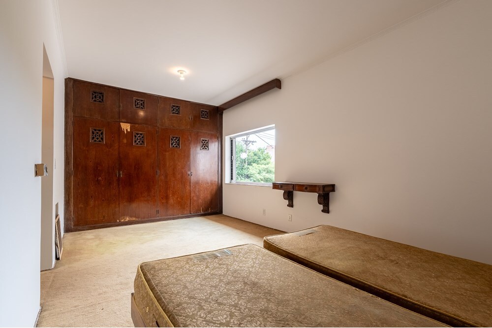 MI 313 Casa 601971014-175 - REMAX Empire Exclusividades MI 313 Casa 601971014-175 - REMAX Empire Exclusividades