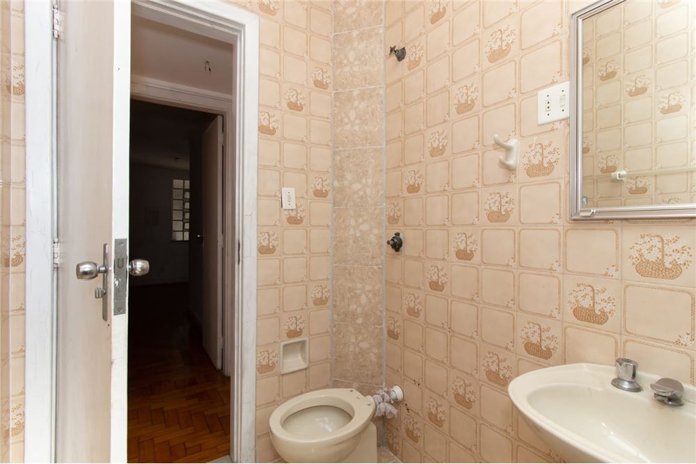 PBDC 140 Apto 601971018-1183 - REMAX Empire Exclusividades PBDC 140 Apto 601971018-1183 - REMAX Empire Exclusividades