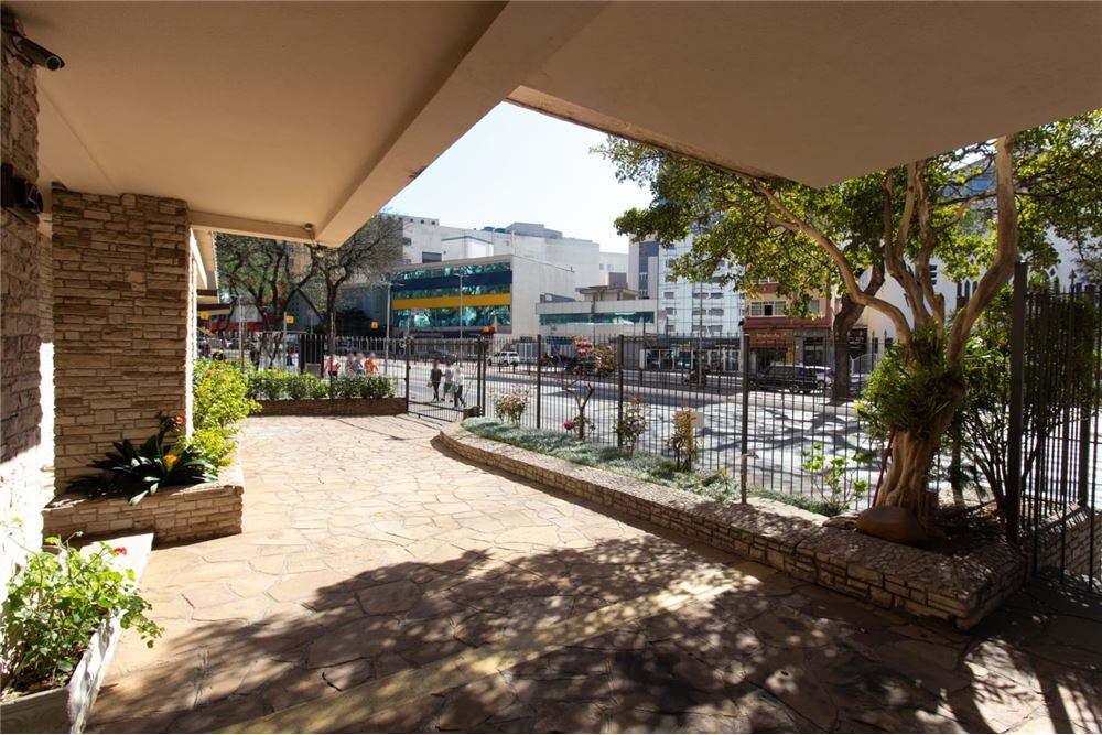 PBDC 140 Apto 601971018-1183 - REMAX Empire Exclusividades PBDC 140 Apto 601971018-1183 - REMAX Empire Exclusividades