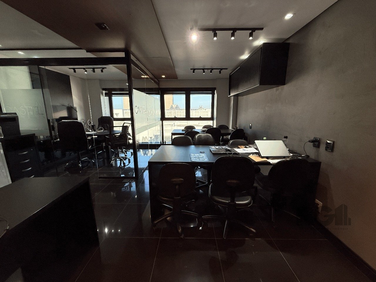 Comercial de 48m² no bairro Praia de Belas, em Porto Alegre | Eu Corretor