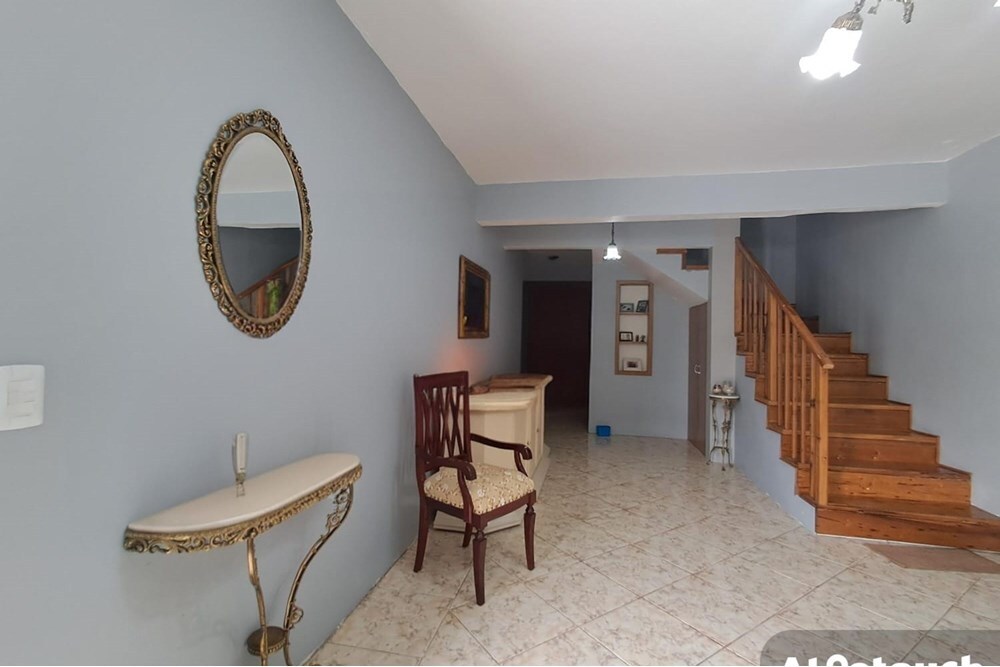 JAI 52 Casa 612531034-100 - Remax MC3 Exclusividades