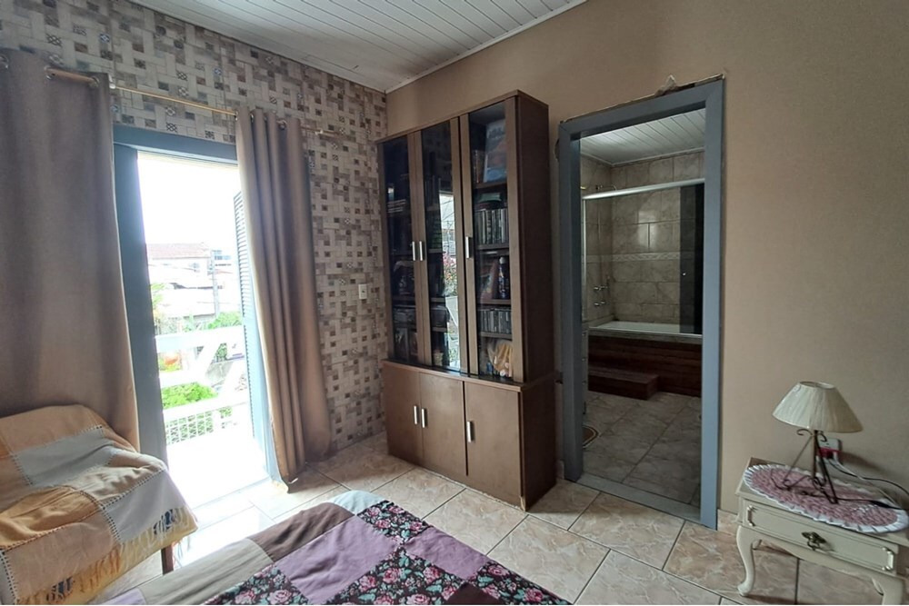 Residencial Multifamiliar de 3 quartos, 215m² no bairro Jardim Algarve, em Alvorada | Eu Corretor