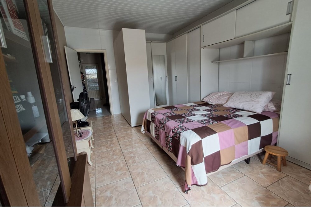 Residencial Multifamiliar de 3 quartos, 215m² no bairro Jardim Algarve, em Alvorada | Eu Corretor