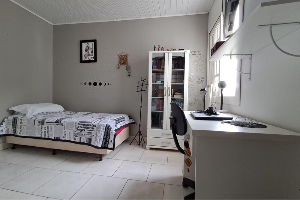 JAI 52 Casa 612531034-100 - Remax MC3 Exclusividades