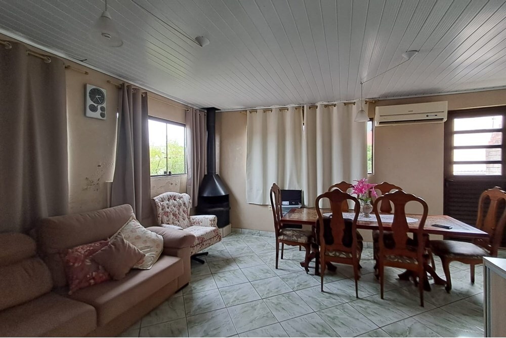 JAI 52 Casa 612531034-100 - Remax MC3 Exclusividades