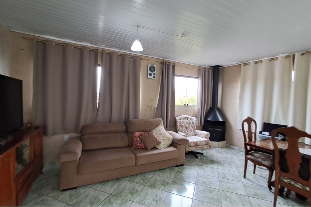 JAI 52 Casa 612531034-100 - Remax MC3 Exclusividades