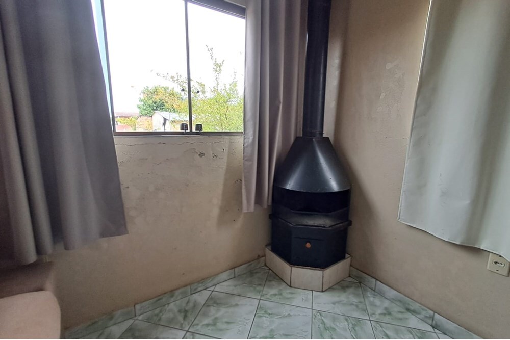 JAI 52 Casa 612531034-100 - Remax MC3 Exclusividades