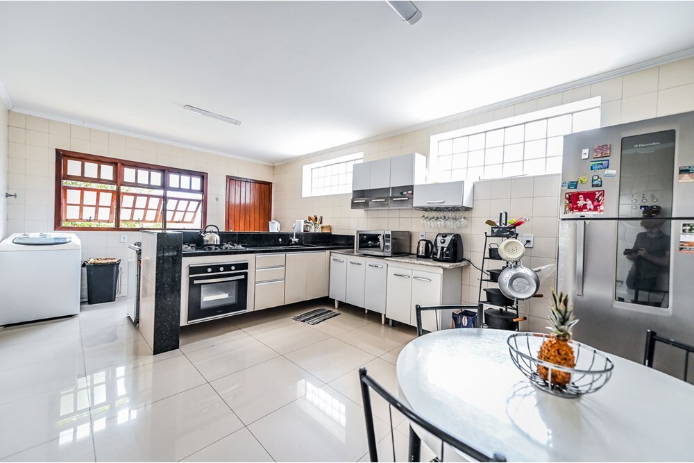 Residencial Multifamiliar de 4 quartos, 231m² no bairro Santa Tereza, em Porto Alegre | Eu Corretor