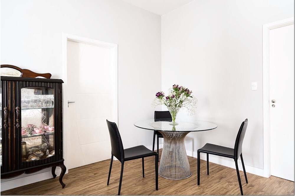 RRF 179 Apto 601081006-103 - REMAX Lepex Exclusividades