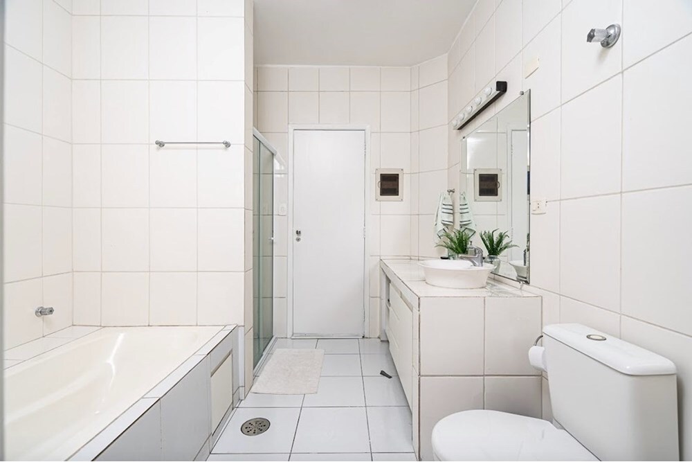 RRF 179 Apto 601081006-103 - REMAX Lepex Exclusividades