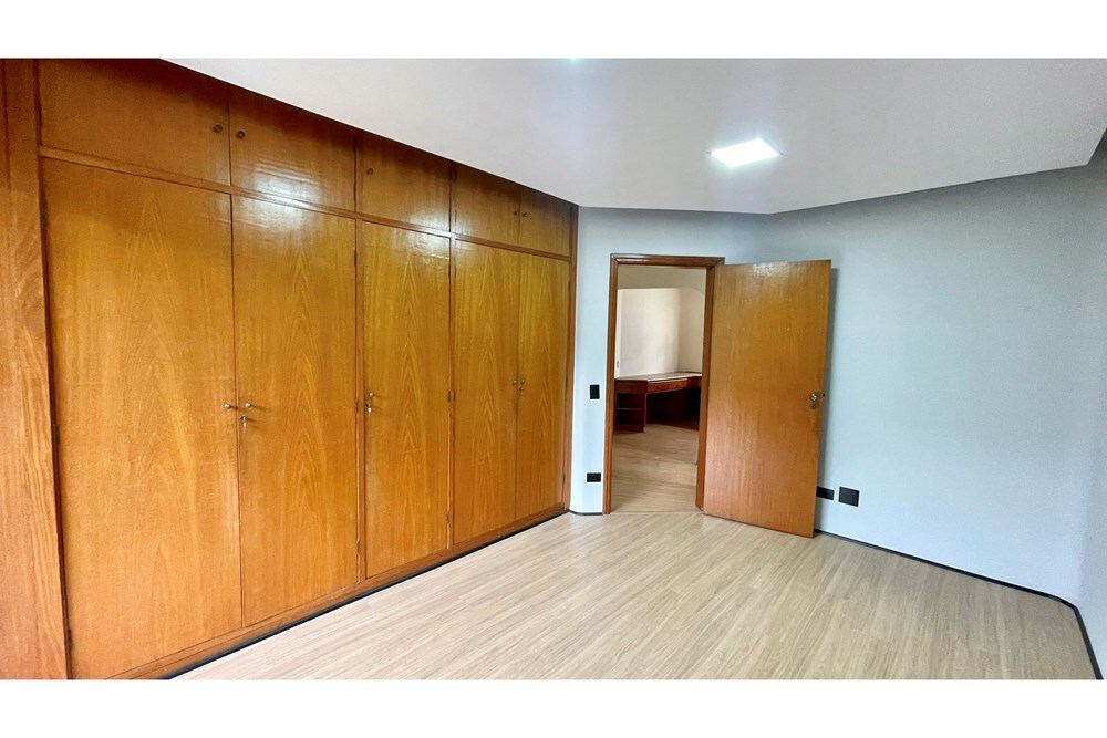 Residencial Multifamiliar de 5 quartos, 810m² no bairro Vila Madalena, em São Paulo | Eu Corretor