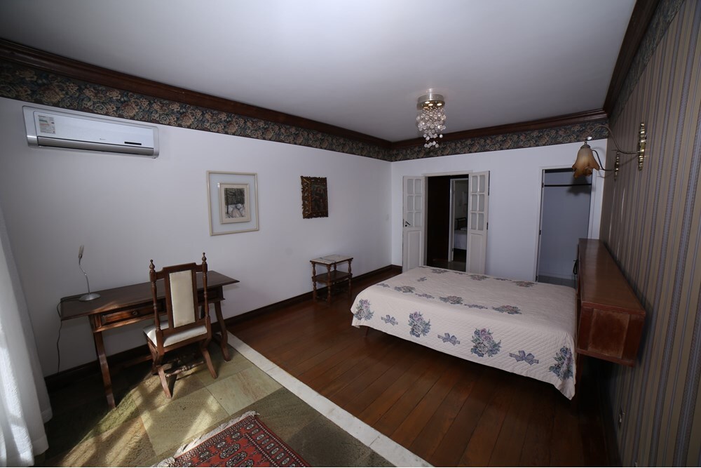 CDVVI 34 620161001-55 - Remax Lançamentos Exclusividades