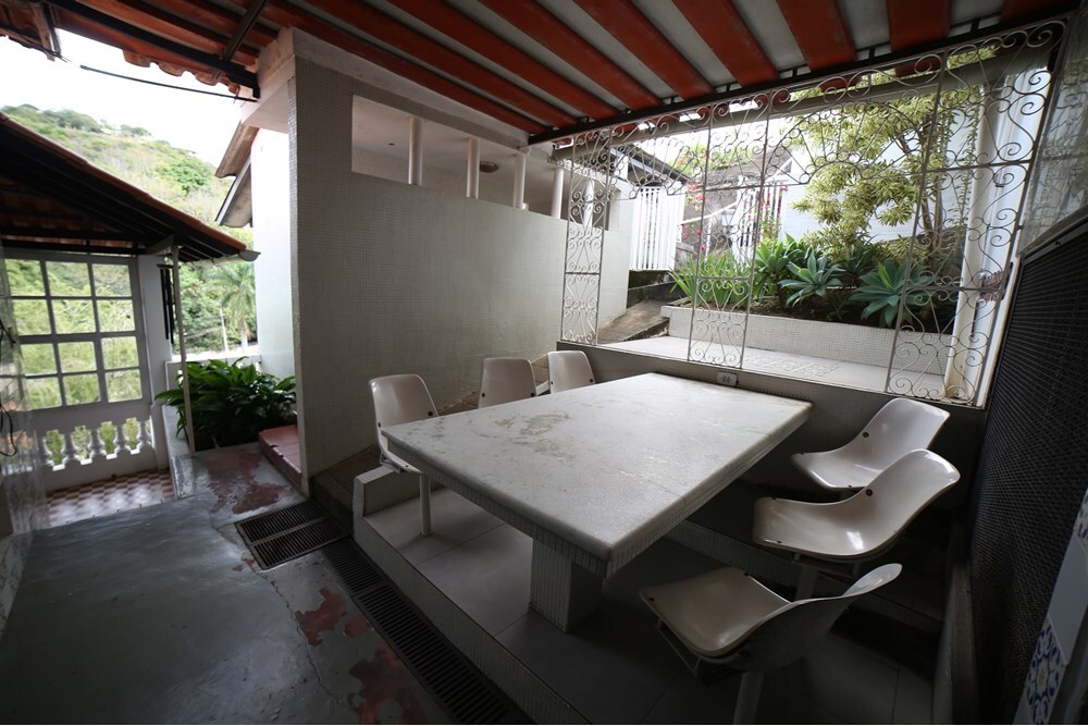 CDVVI 34 620161001-55 - Remax Lançamentos Exclusividades