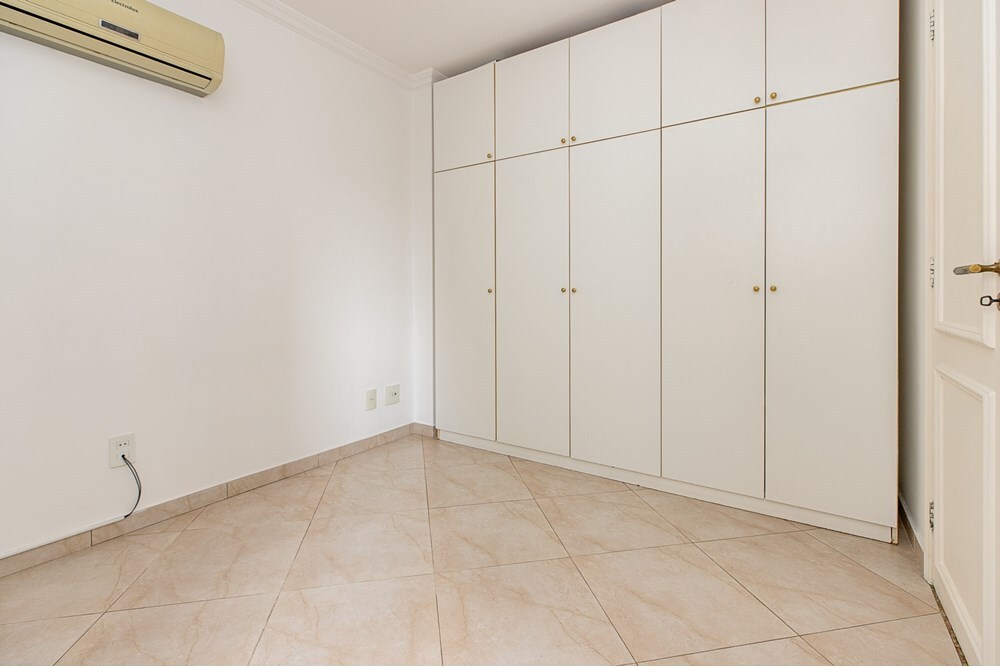 MJ 887 Apto 601241044-23 - REMAX Ville Exclusividades