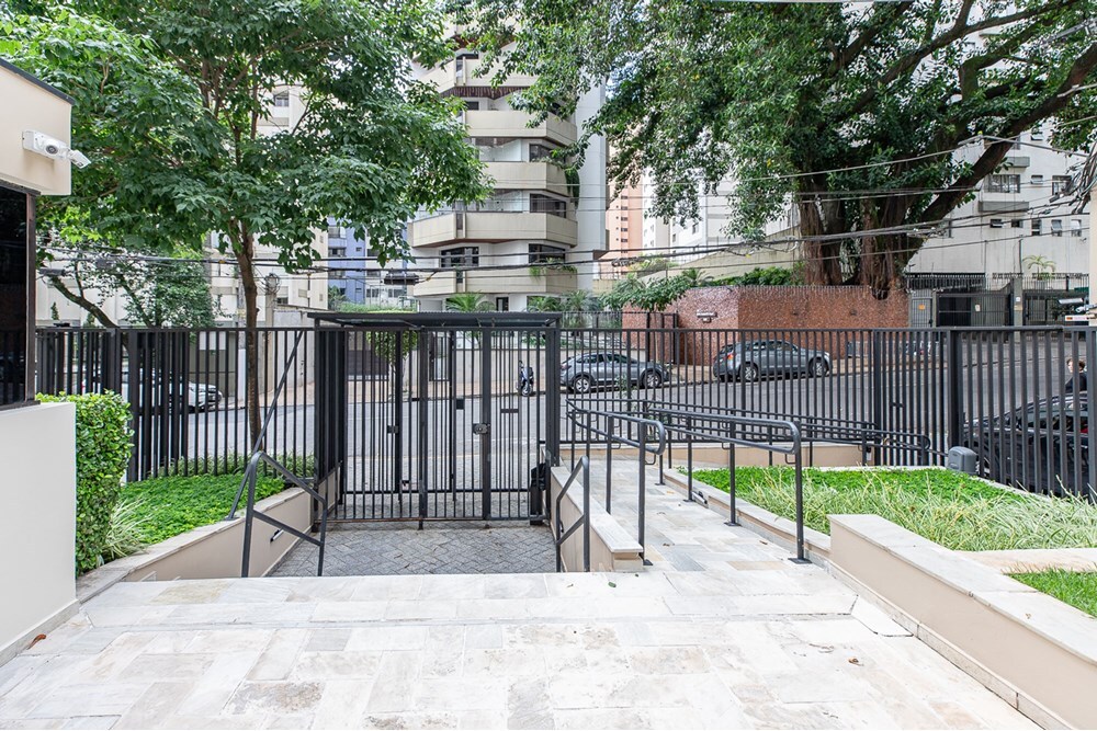 MJ 887 Apto 601241044-23 - REMAX Ville Exclusividades