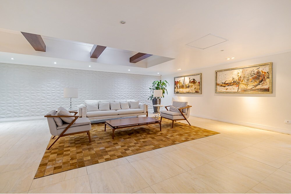 CMDP 51 Apto 601081024-23 - REMAX Lepex Exclusividades