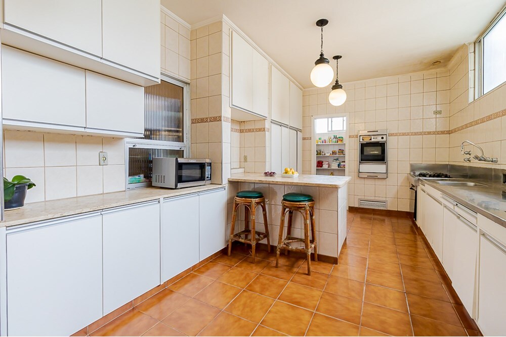 HP 147 Apto 601081007-80 - REMAX Lepex Exclusividades