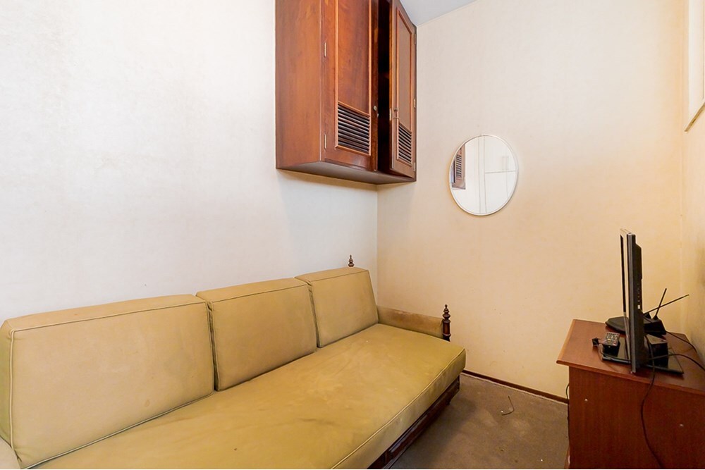 HP 147 Apto 601081007-80 - REMAX Lepex Exclusividades