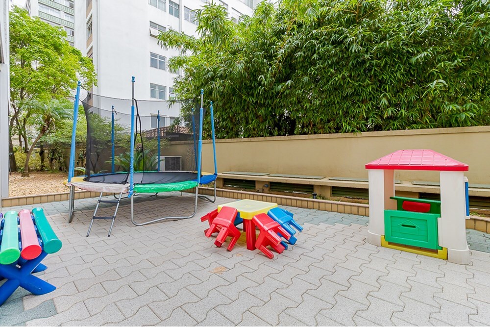 HP 147 Apto 601081007-80 - REMAX Lepex Exclusividades