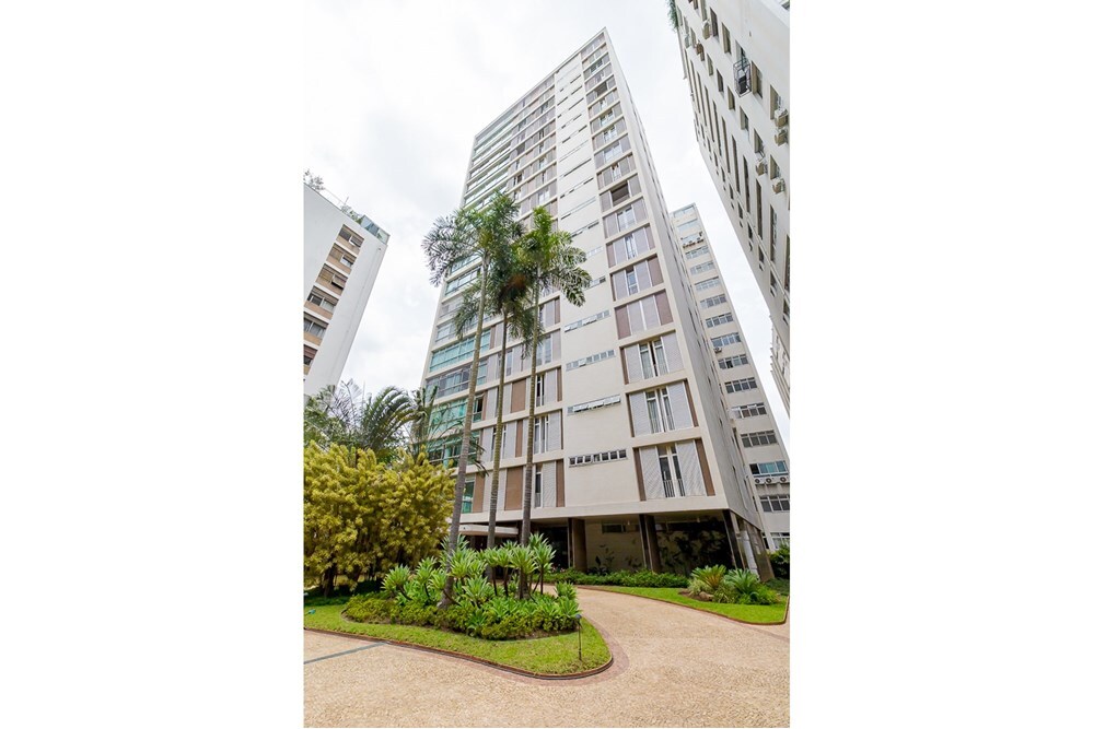 HP 147 Apto 601081007-80 - REMAX Lepex Exclusividades