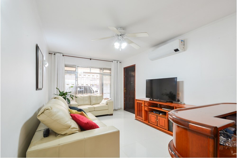 JPMM 142 Casa 601131002-53 - REMAX Ares Exclusividades