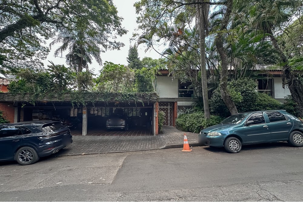 CJR 379 630331071-7 - REMAX Comunità Exclusividades