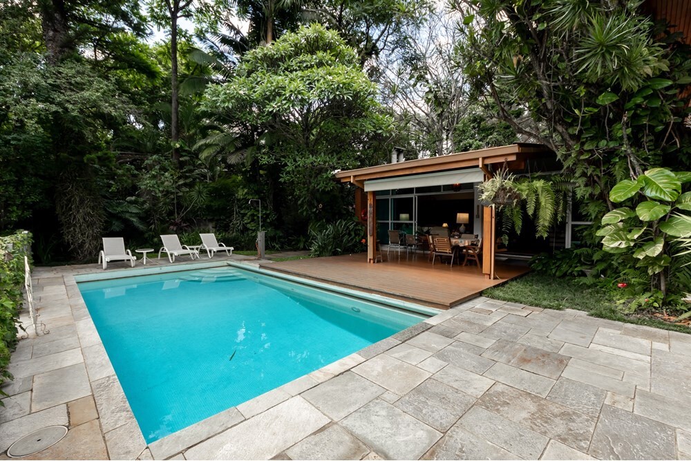 CJR 379 630331071-7 - REMAX Comunità Exclusividades