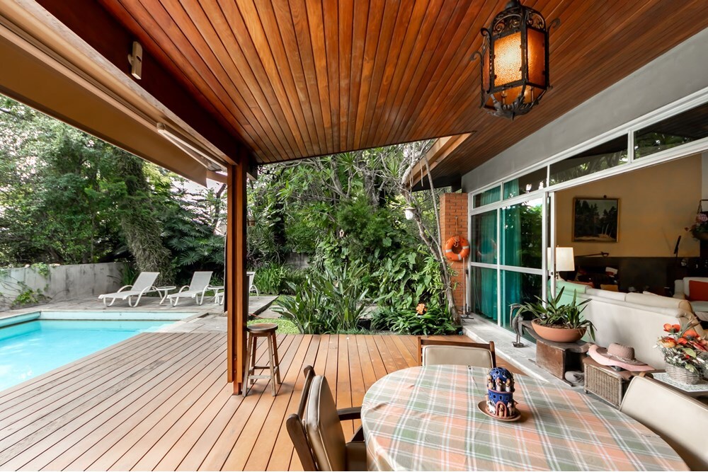 CJR 379 630331071-7 - REMAX Comunità Exclusividades